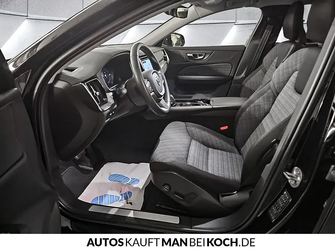 Volvo V60 - Thumbnail 7