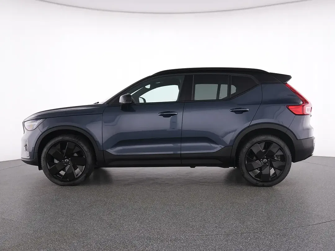 Volvo XC40 - Thumbnail 10