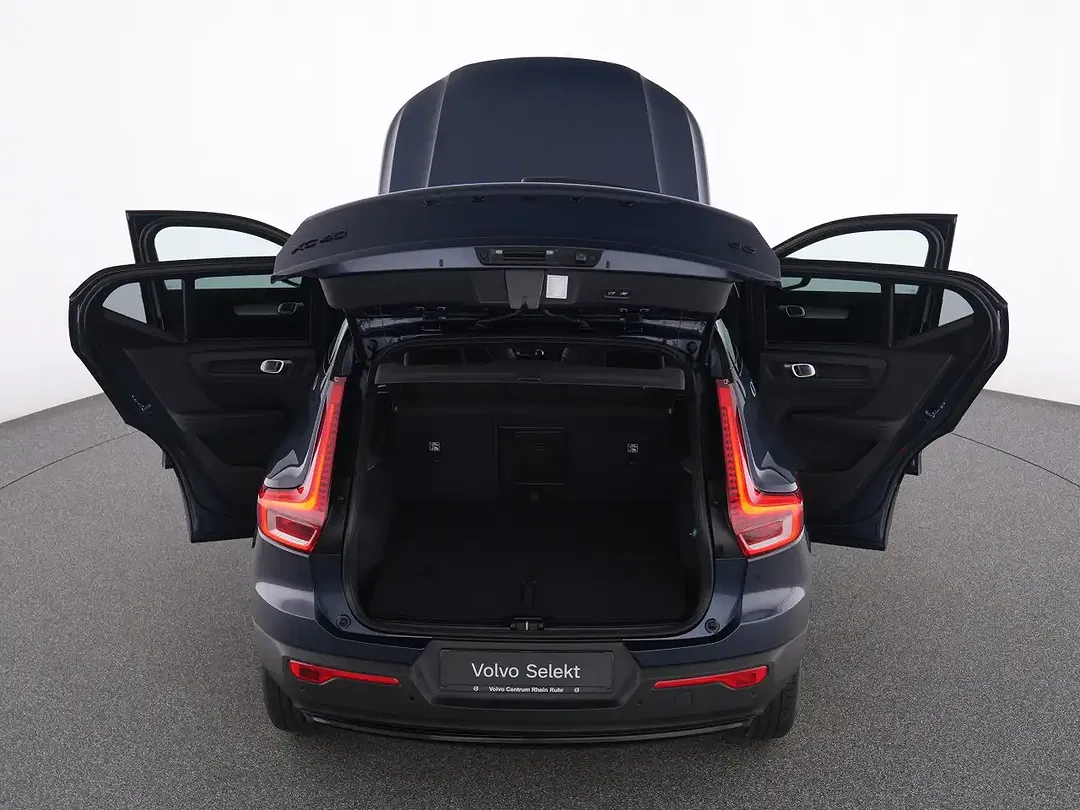 Volvo XC40 - Thumbnail 13