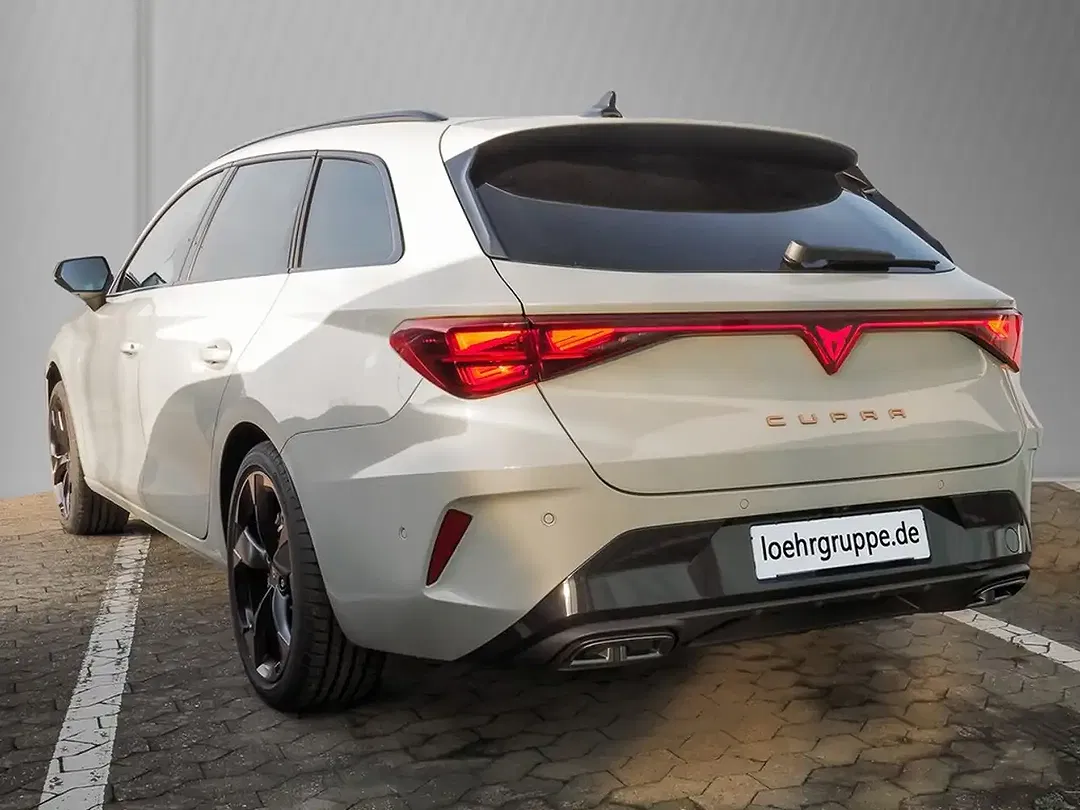 CUPRA Leon - Thumbnail 5