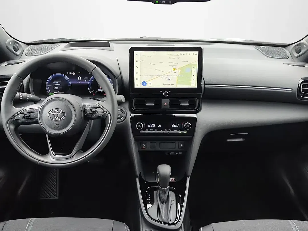 Toyota Yaris Cross - Thumbnail 10