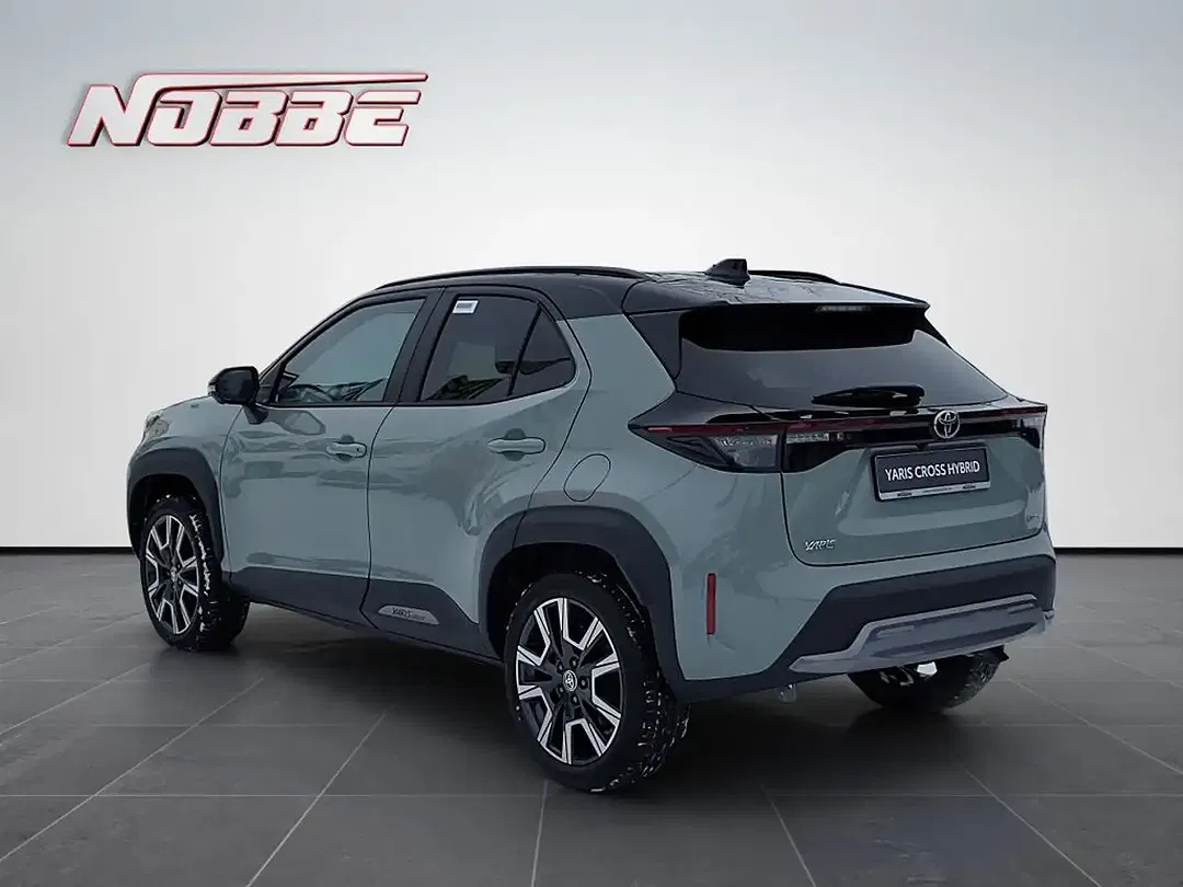 Toyota Yaris Cross - Thumbnail 3