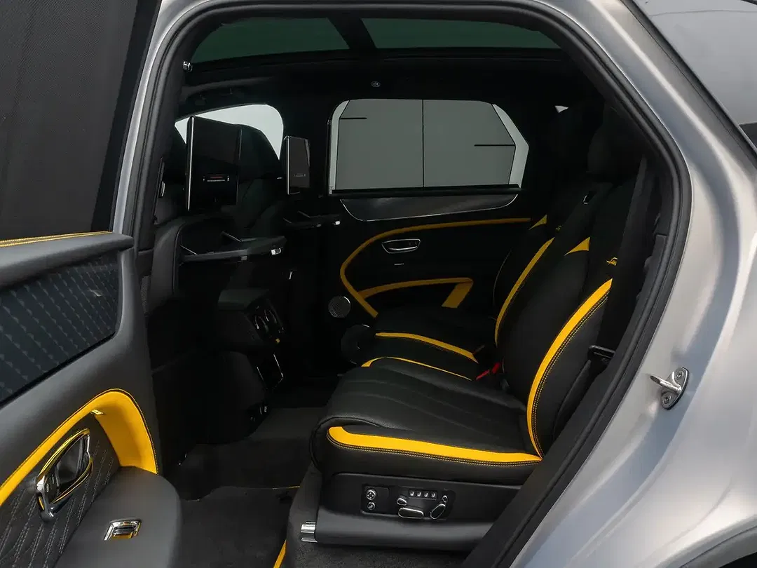 Bentley Bentayga - Thumbnail 25