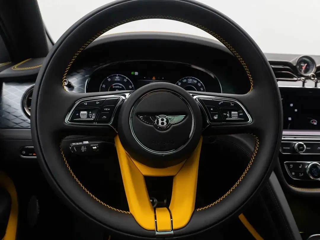 Bentley Bentayga - Thumbnail 43