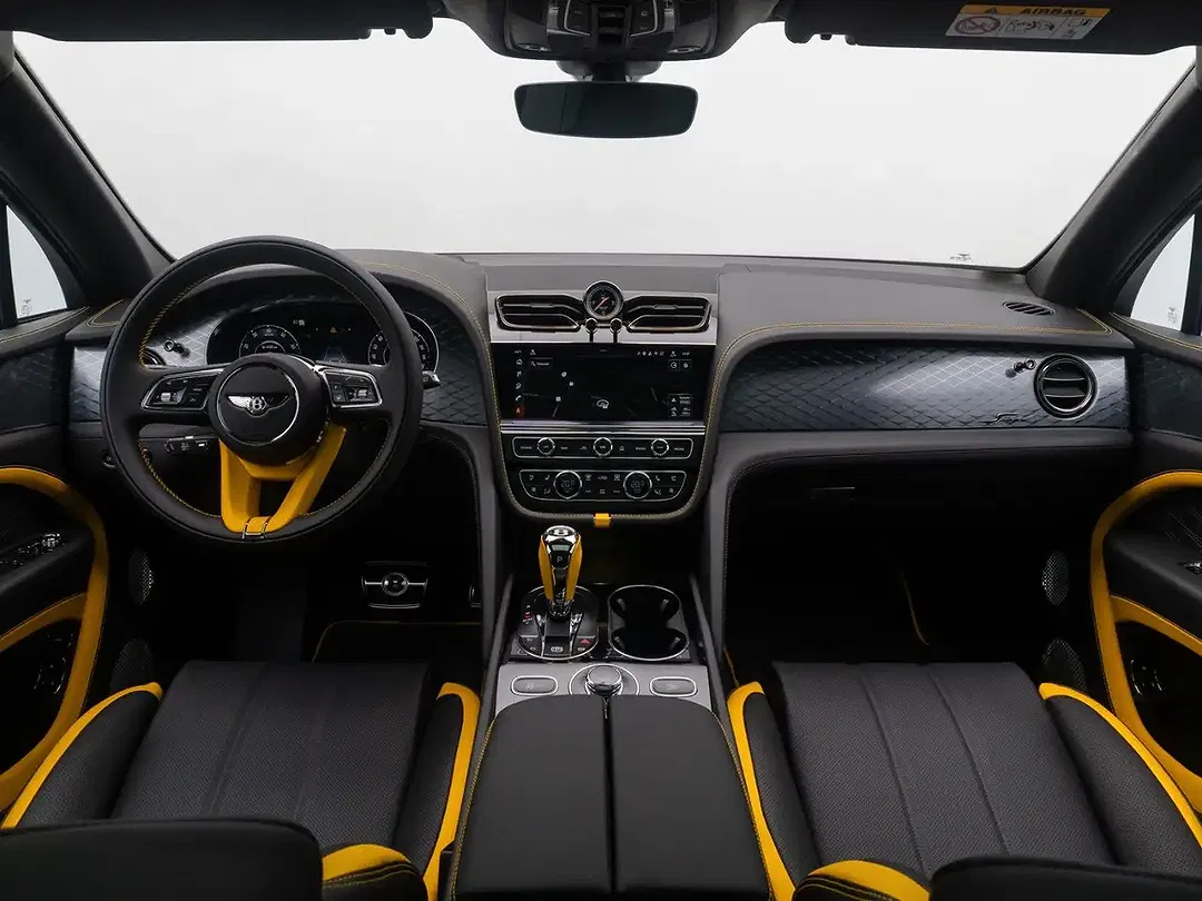 Bentley Bentayga - Thumbnail 44