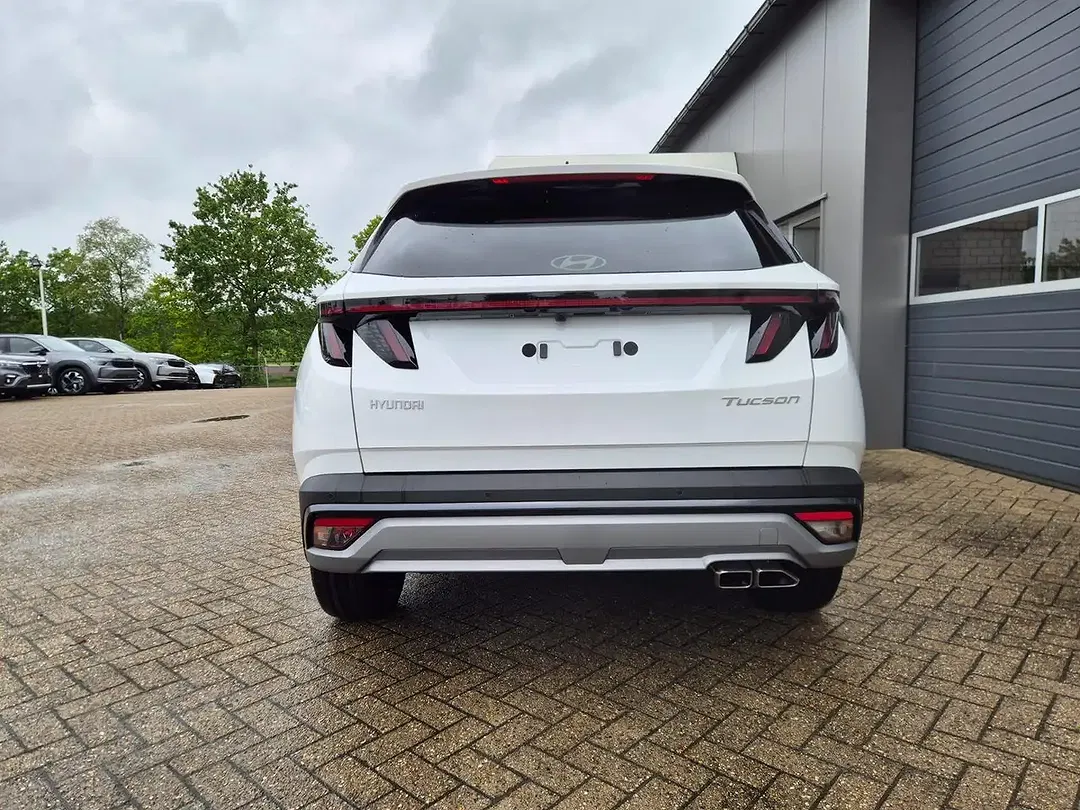 Hyundai TUCSON - Thumbnail 3