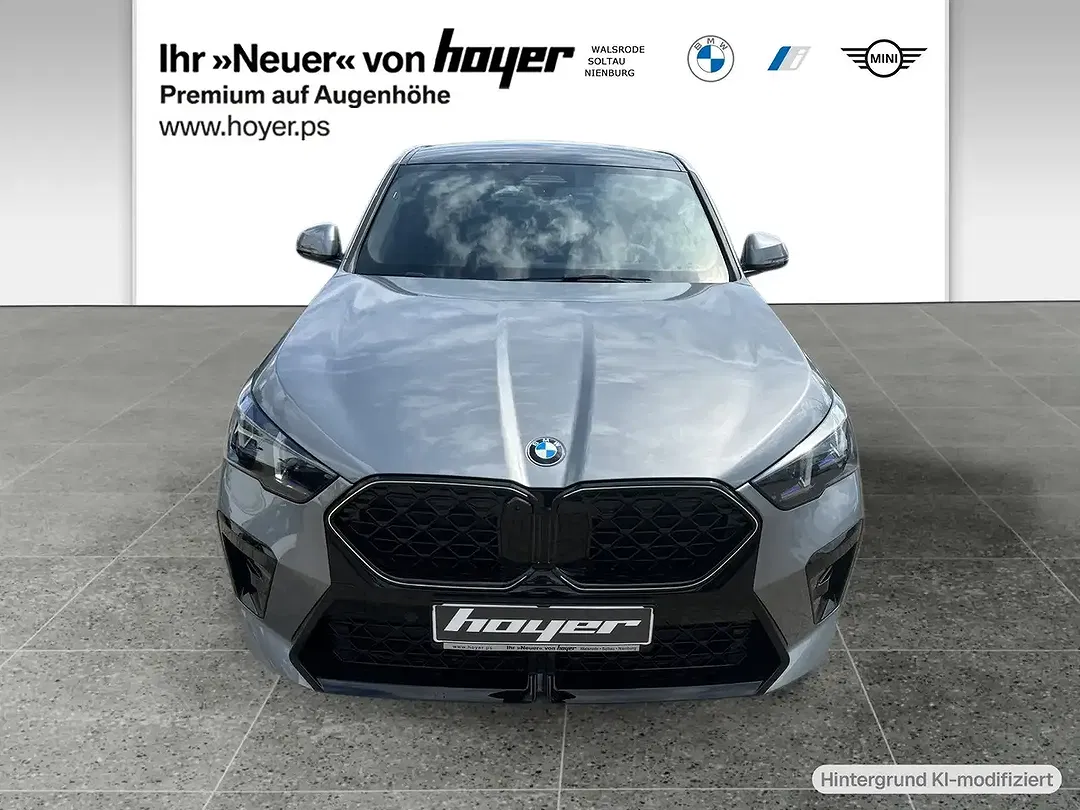 BMW X2 - Thumbnail 11