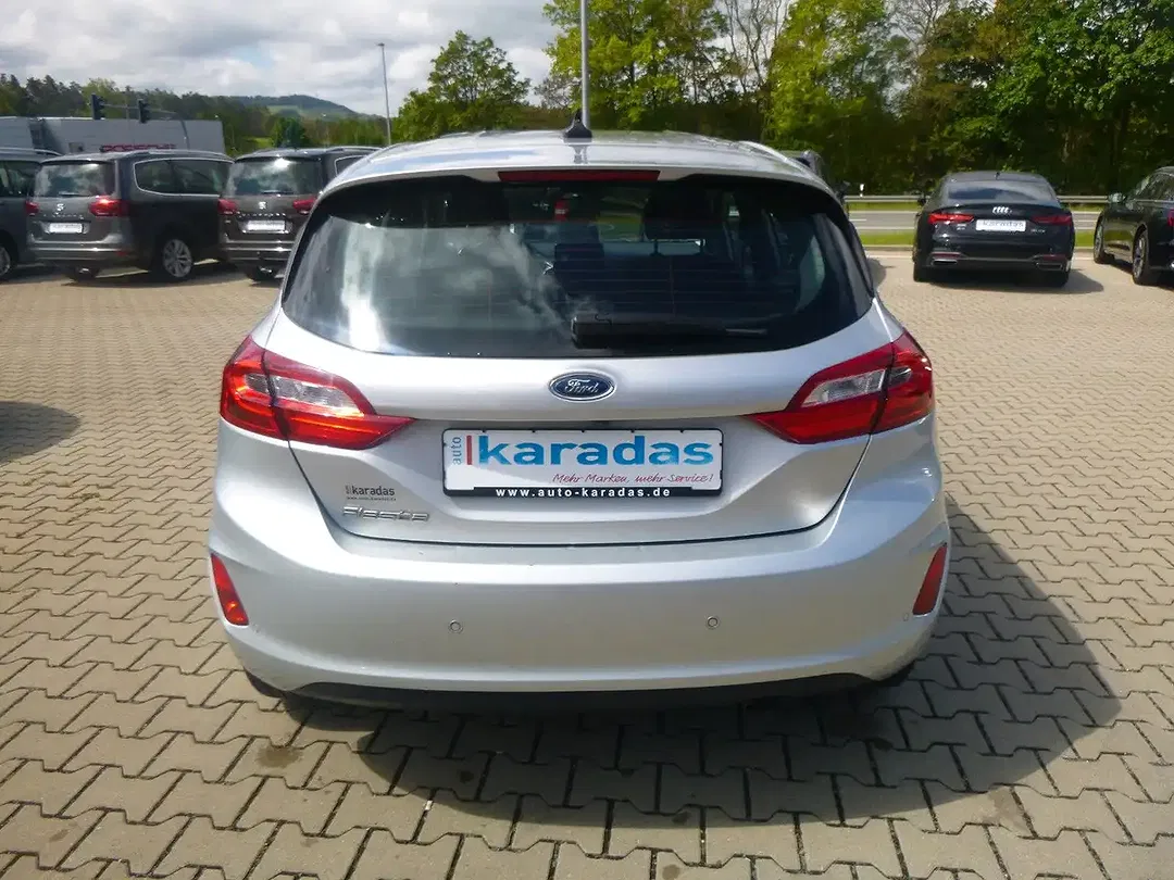 Ford Fiesta - Thumbnail 4