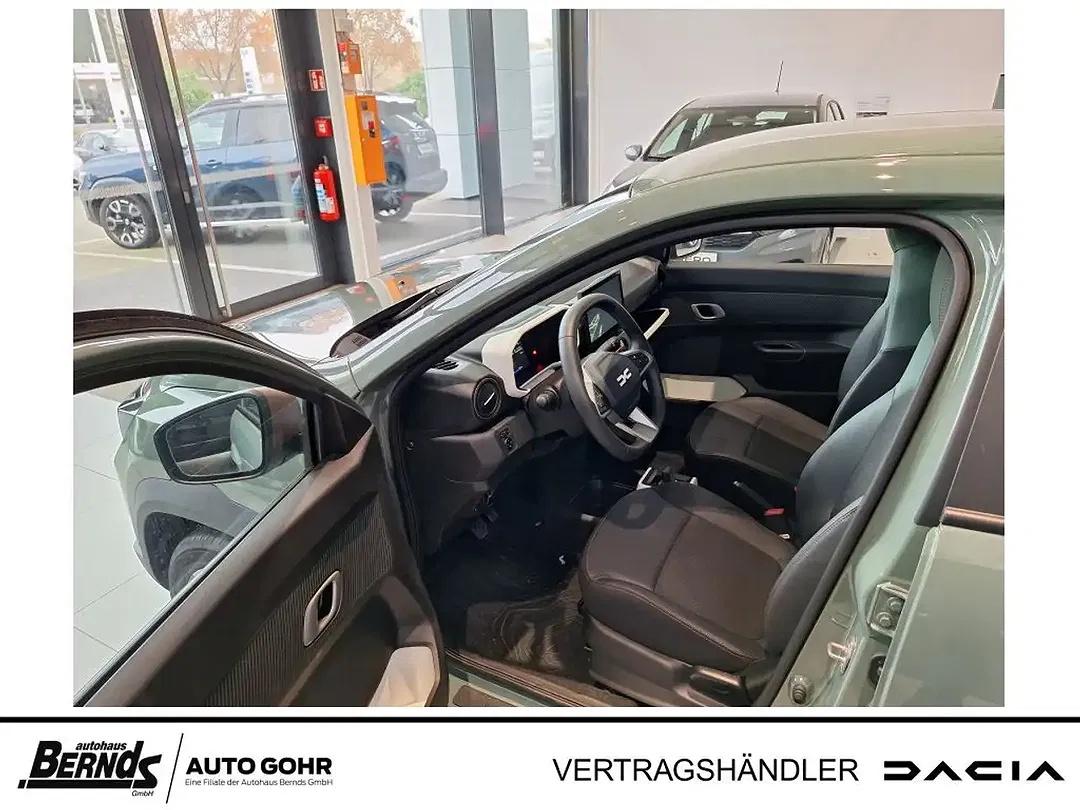 Dacia Spring - Thumbnail 8
