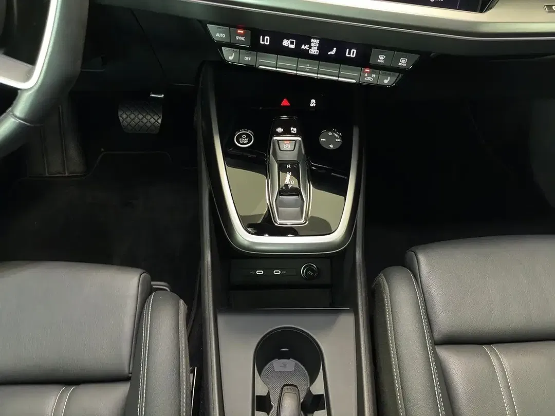 Audi Q4 e-tron - Thumbnail 14
