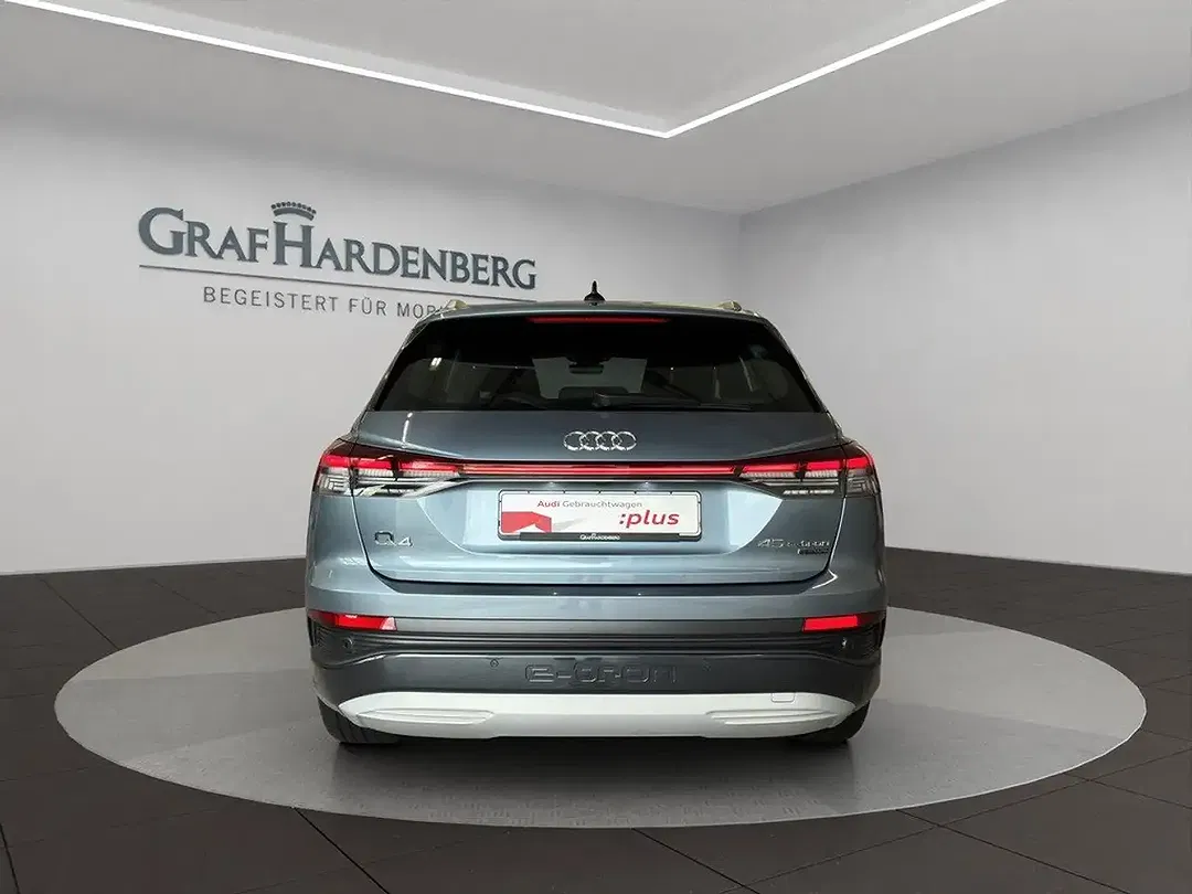 Audi Q4 e-tron - Thumbnail 4