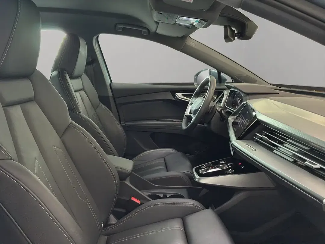 Audi Q4 e-tron - Thumbnail 9