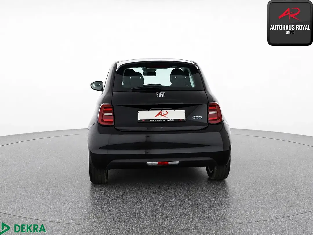 Fiat 500e - Thumbnail 4