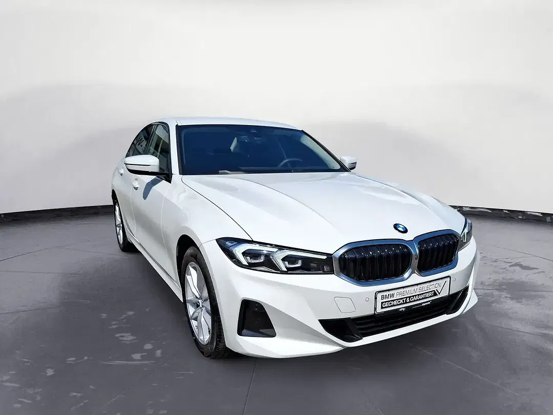 BMW 318 - Thumbnail 13