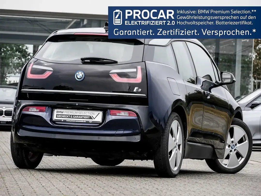 BMW i3 - Thumbnail 2