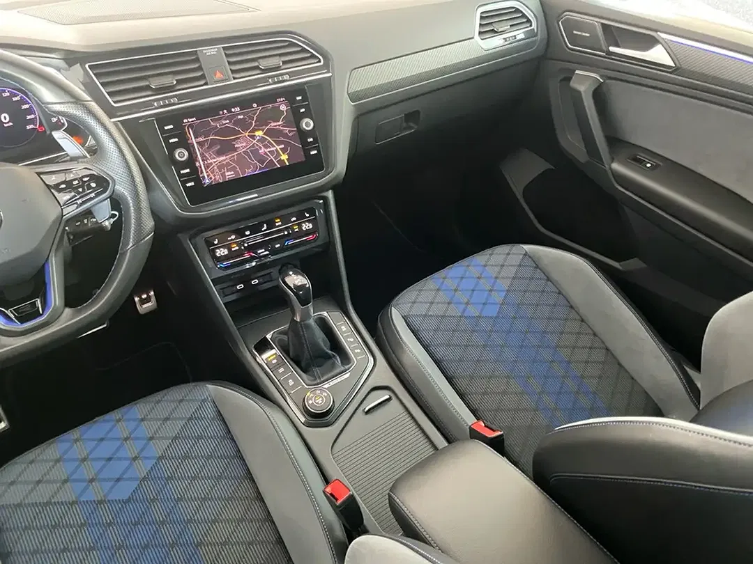 Volkswagen Tiguan - Thumbnail 10