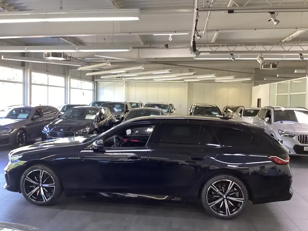 BMW 520 - Thumbnail 2