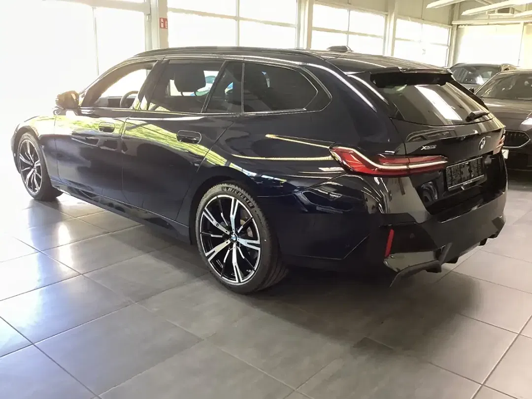 BMW 520 - Thumbnail 3