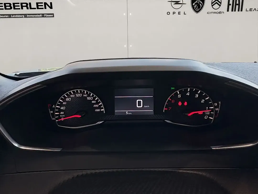 Peugeot 2008 - Thumbnail 16