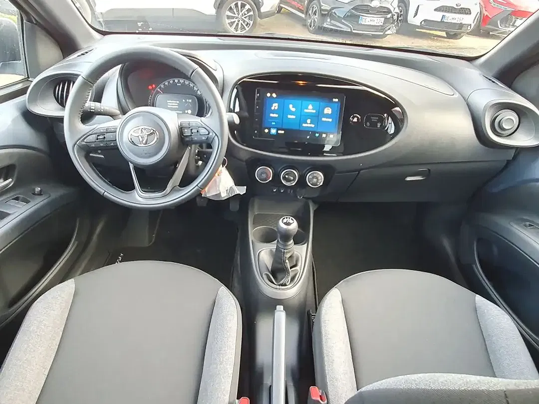 Toyota Aygo X - Thumbnail 7