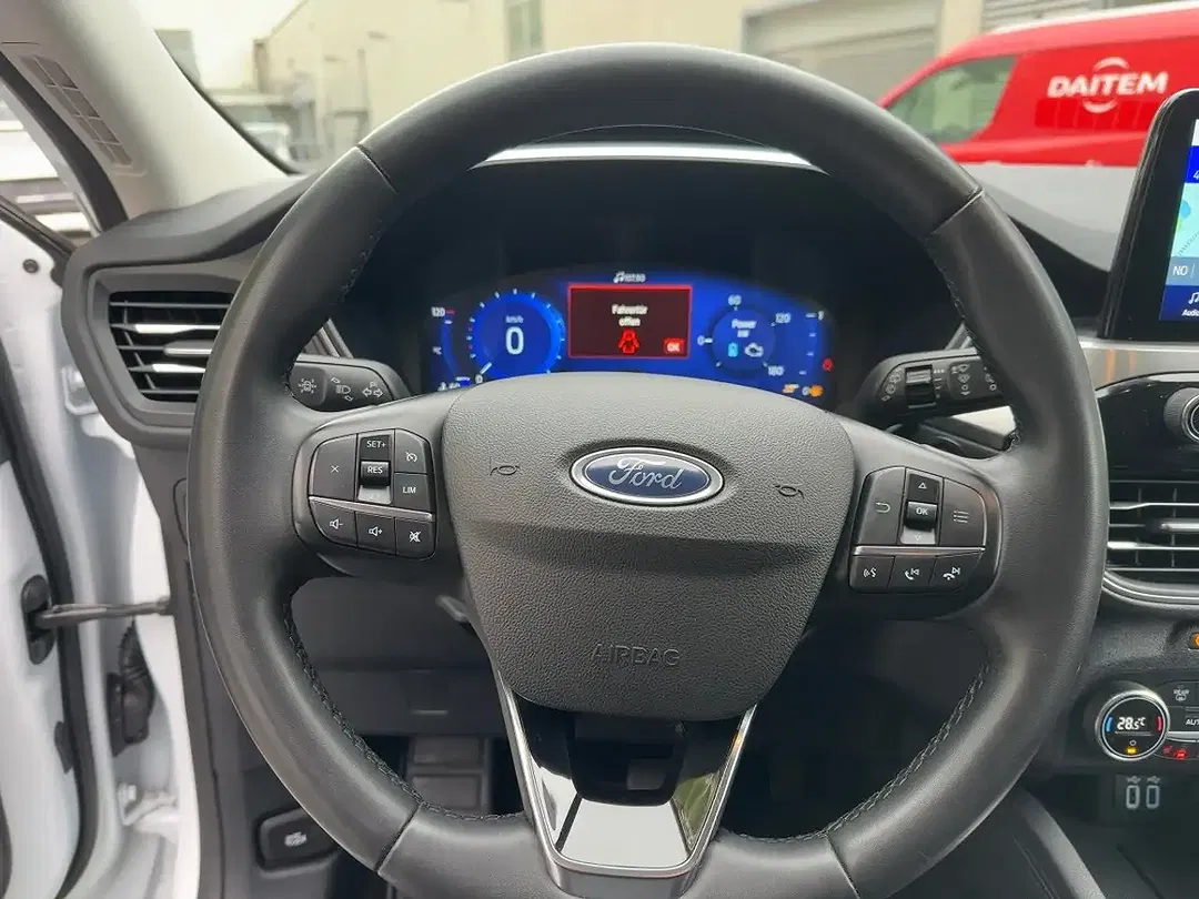 Ford Kuga - Thumbnail 7