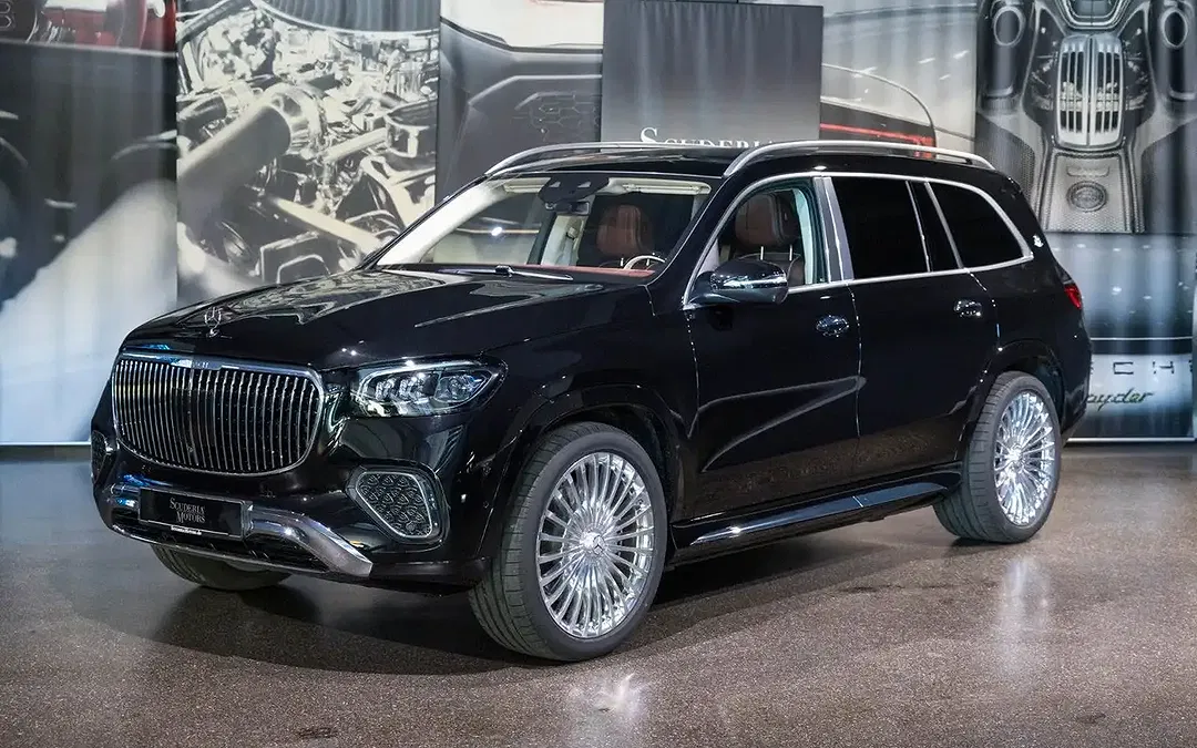 Mercedes-Benz GLS 600 - Thumbnail 1