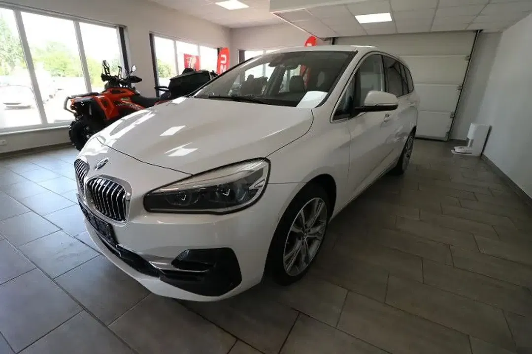 BMW 218 - Thumbnail 4