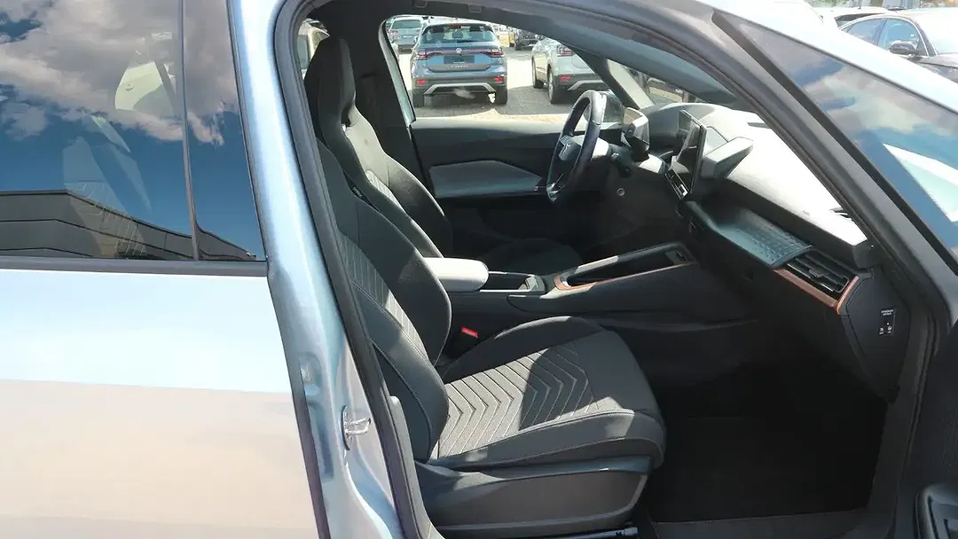 CUPRA Born - Thumbnail 13