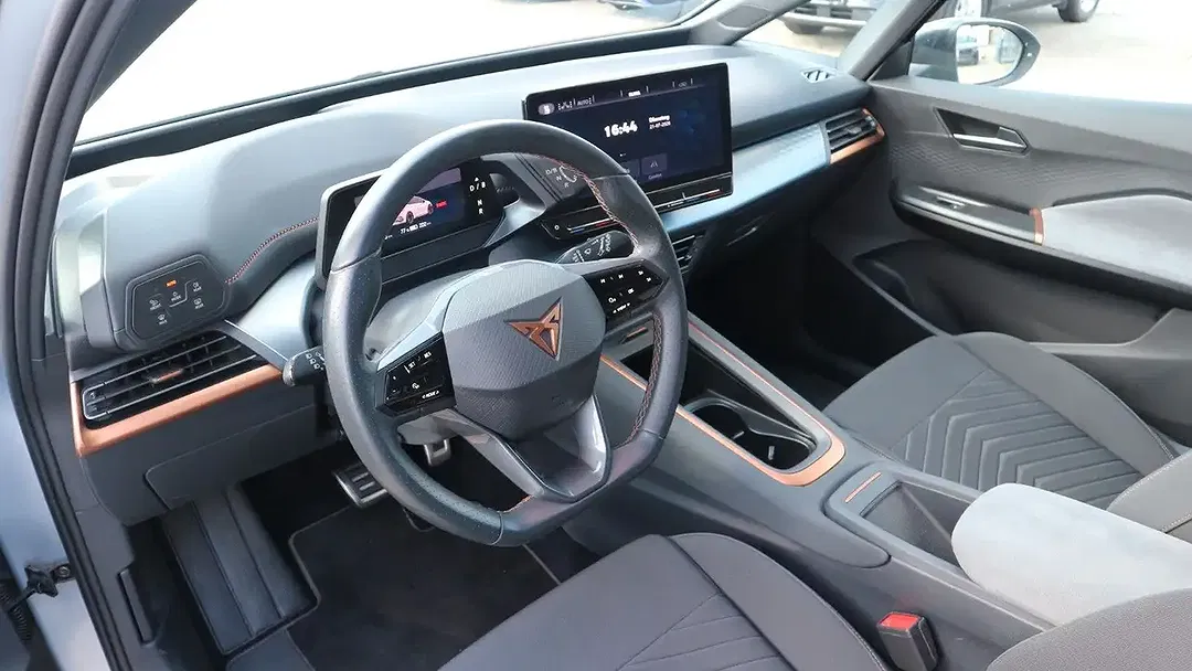 CUPRA Born - Thumbnail 7