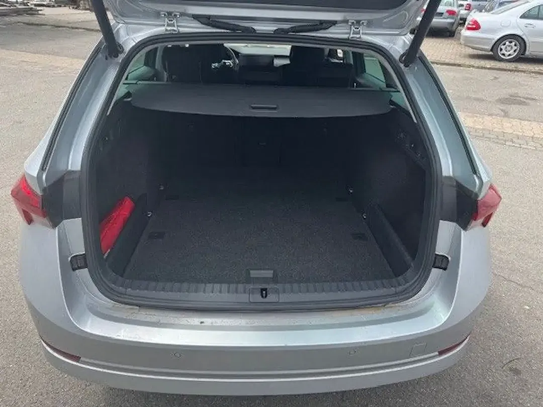 Skoda Octavia Combi Style - foto 7