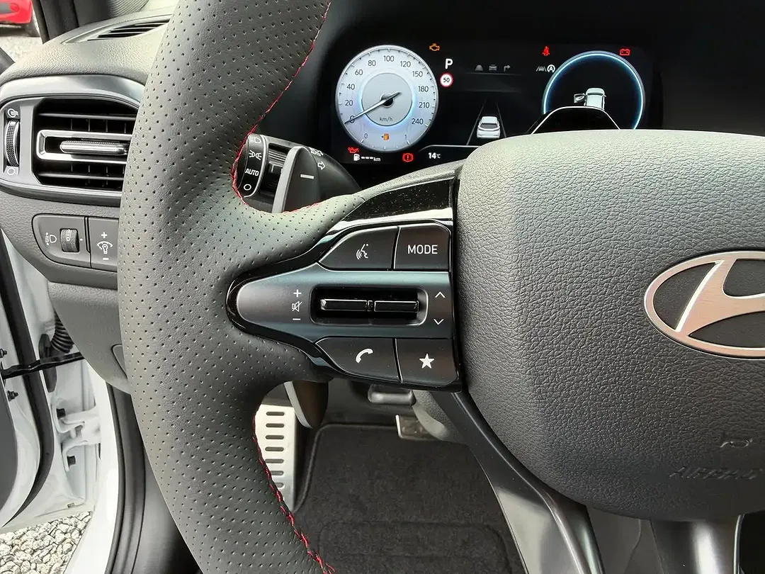 Hyundai i30 - Thumbnail 13