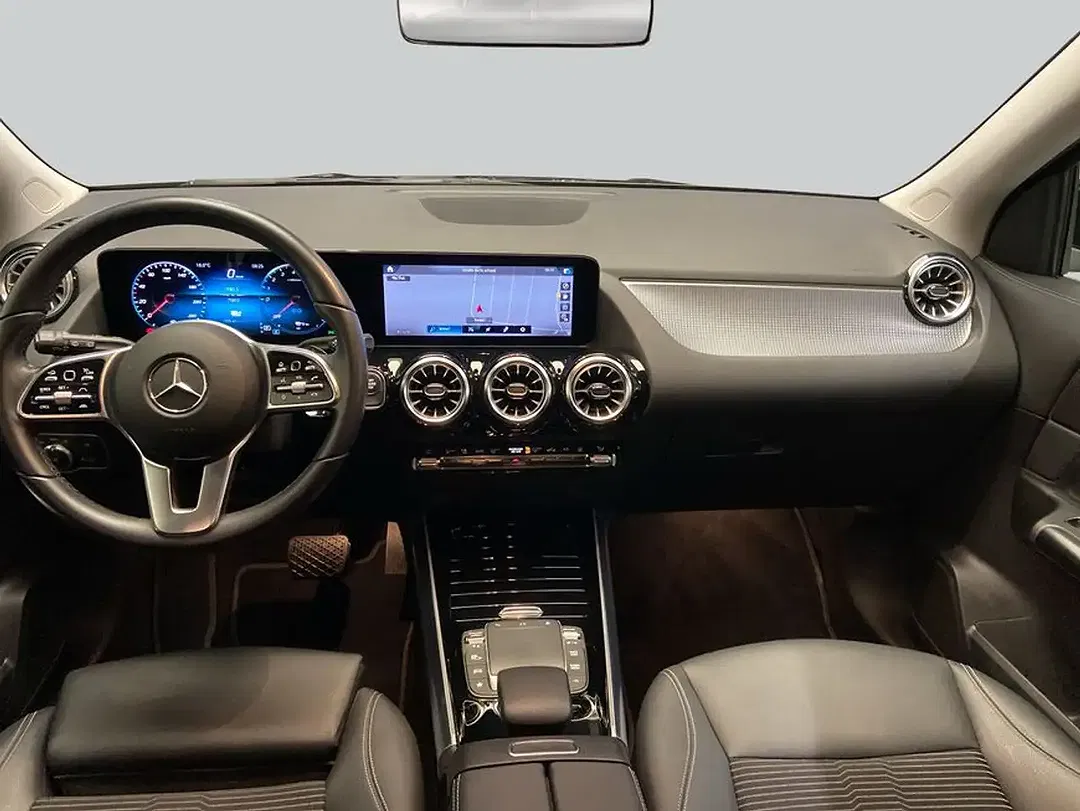 Mercedes-Benz GLA 250 - Thumbnail 14