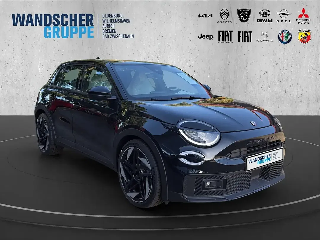 Abarth 600e - Thumbnail 7