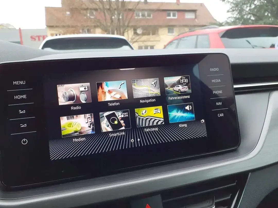 Skoda Kamiq - Thumbnail 9