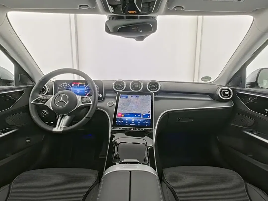 Mercedes-Benz C 200 - Thumbnail 10