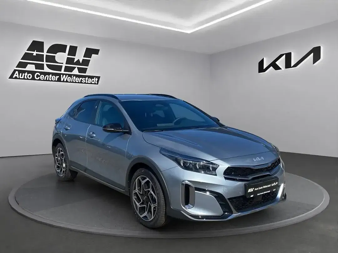 Kia XCeed - Thumbnail 3