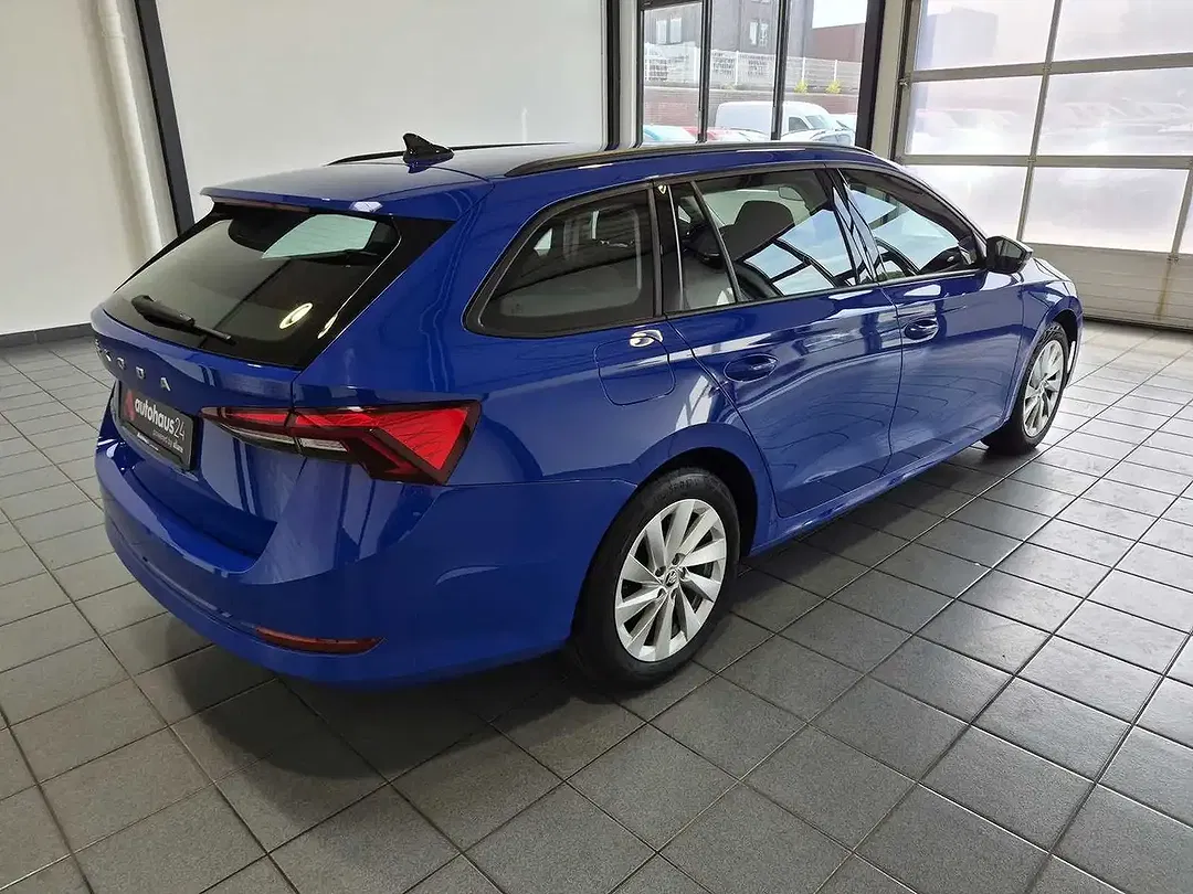 Skoda Octavia - Thumbnail 5