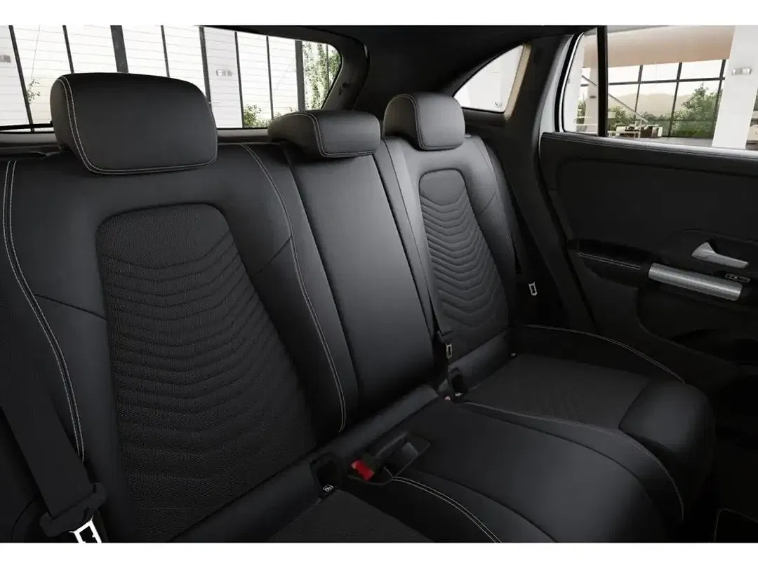Mercedes-Benz GLA 220 4MATIC Progressive - foto 10