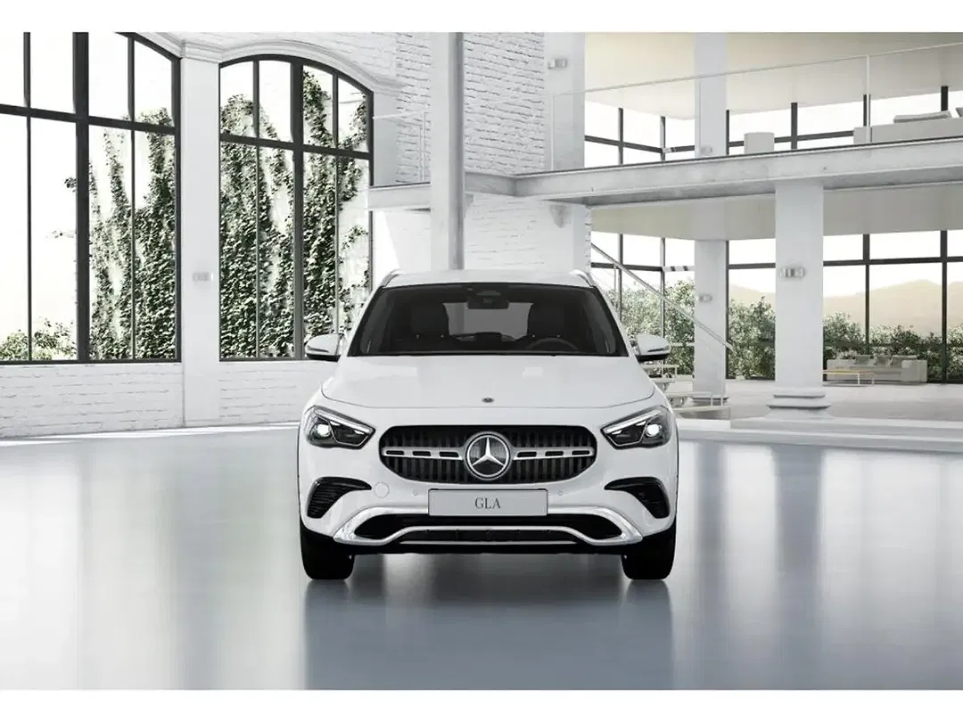 Mercedes-Benz GLA 220 - Thumbnail 5