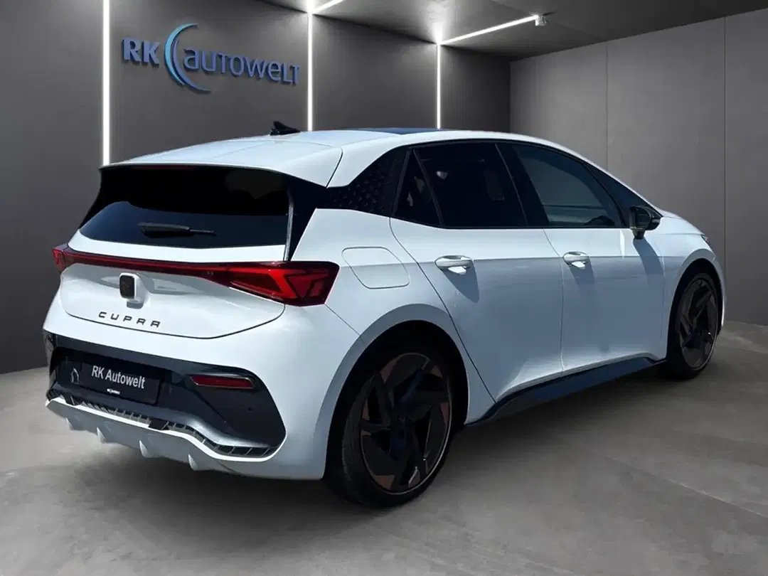 CUPRA Born - Thumbnail 4