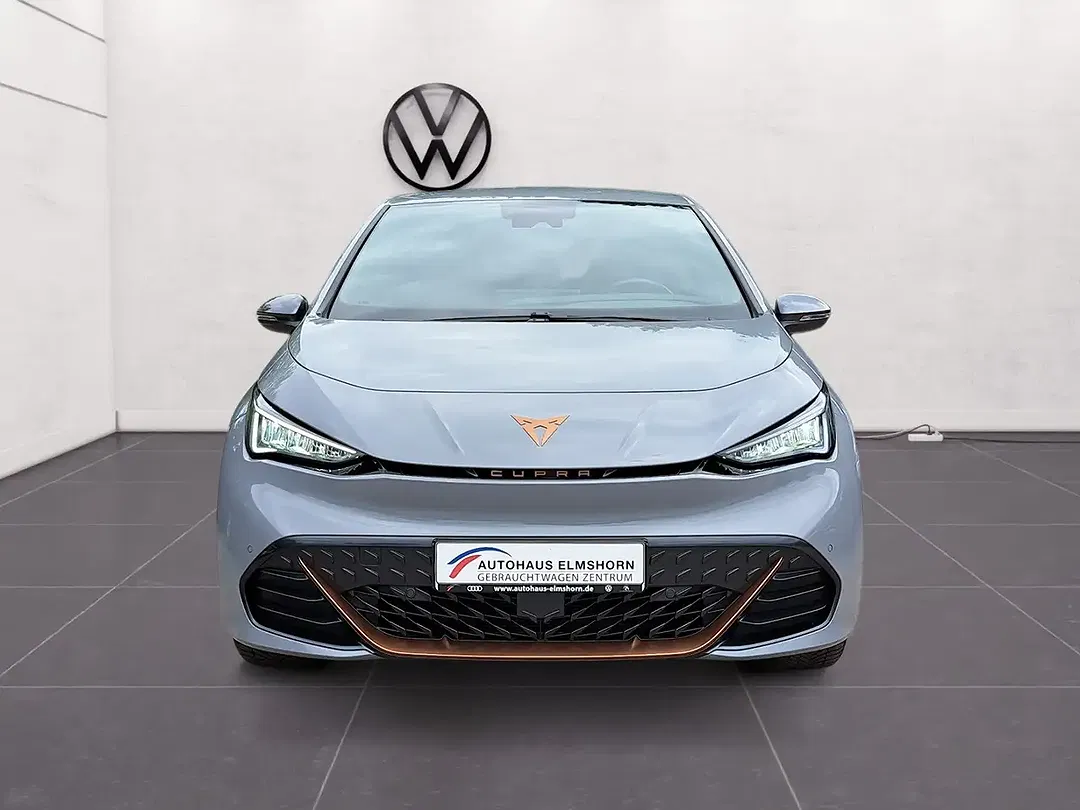 CUPRA Born - Thumbnail 3