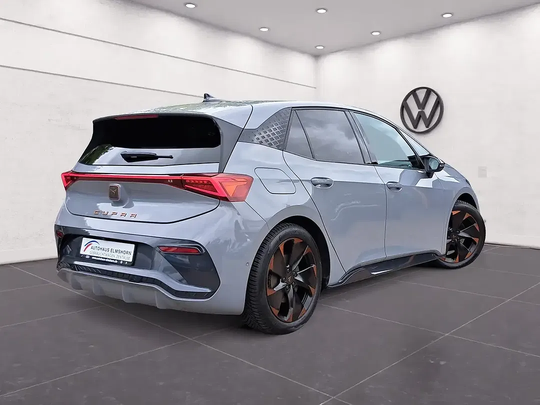 CUPRA Born - Thumbnail 8