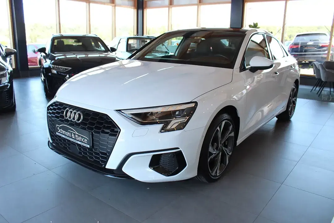 Audi A3 - Thumbnail 1