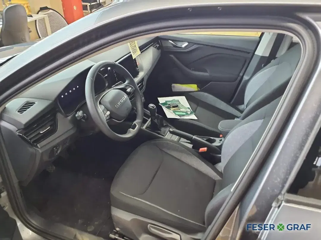 Skoda Scala - Thumbnail 3