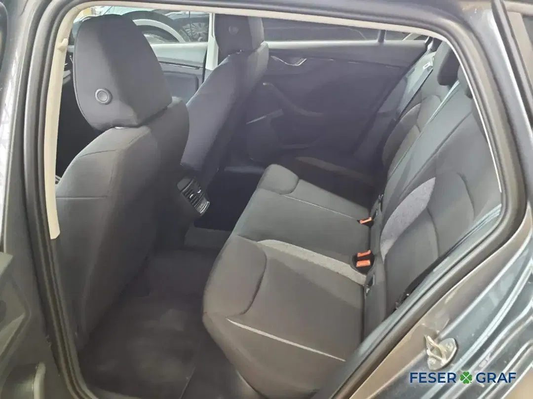 Skoda Scala - Thumbnail 4