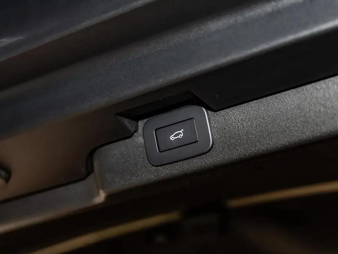 Land Rover Discovery - Thumbnail 12