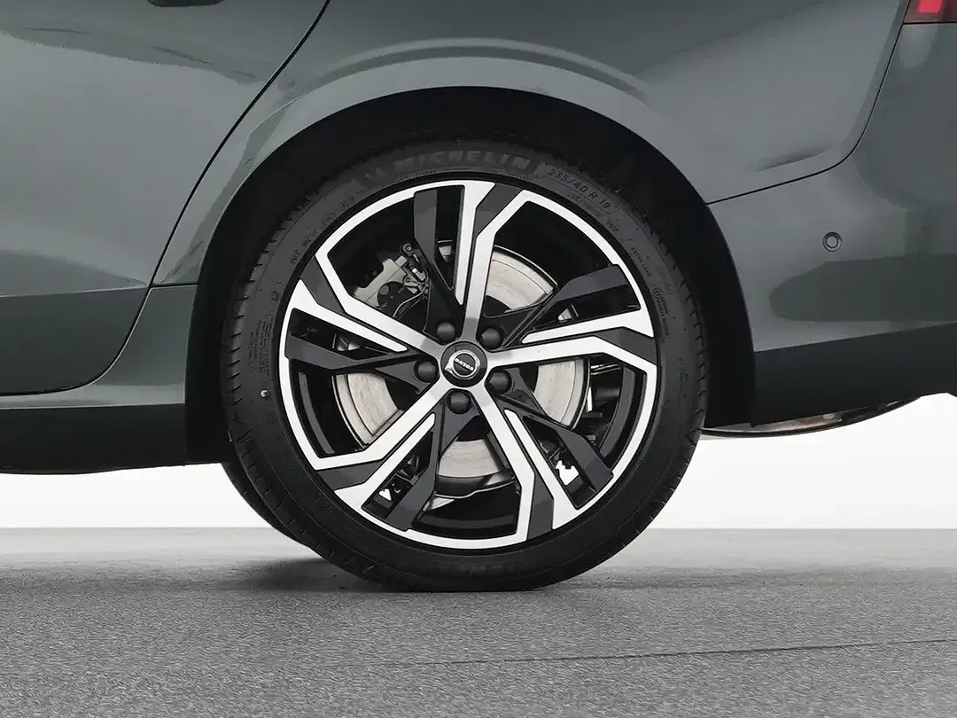 Volvo V60 - Thumbnail 21