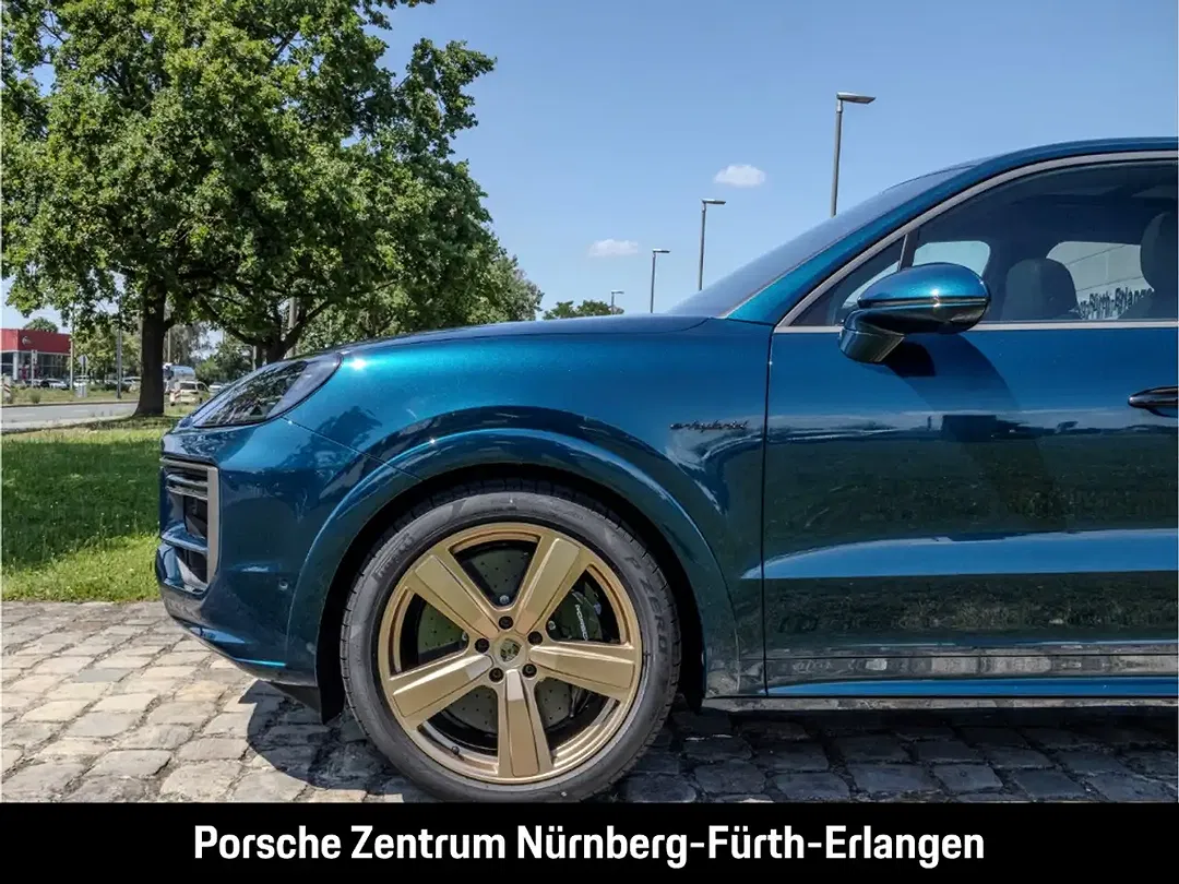 Porsche Cayenne - Thumbnail 13
