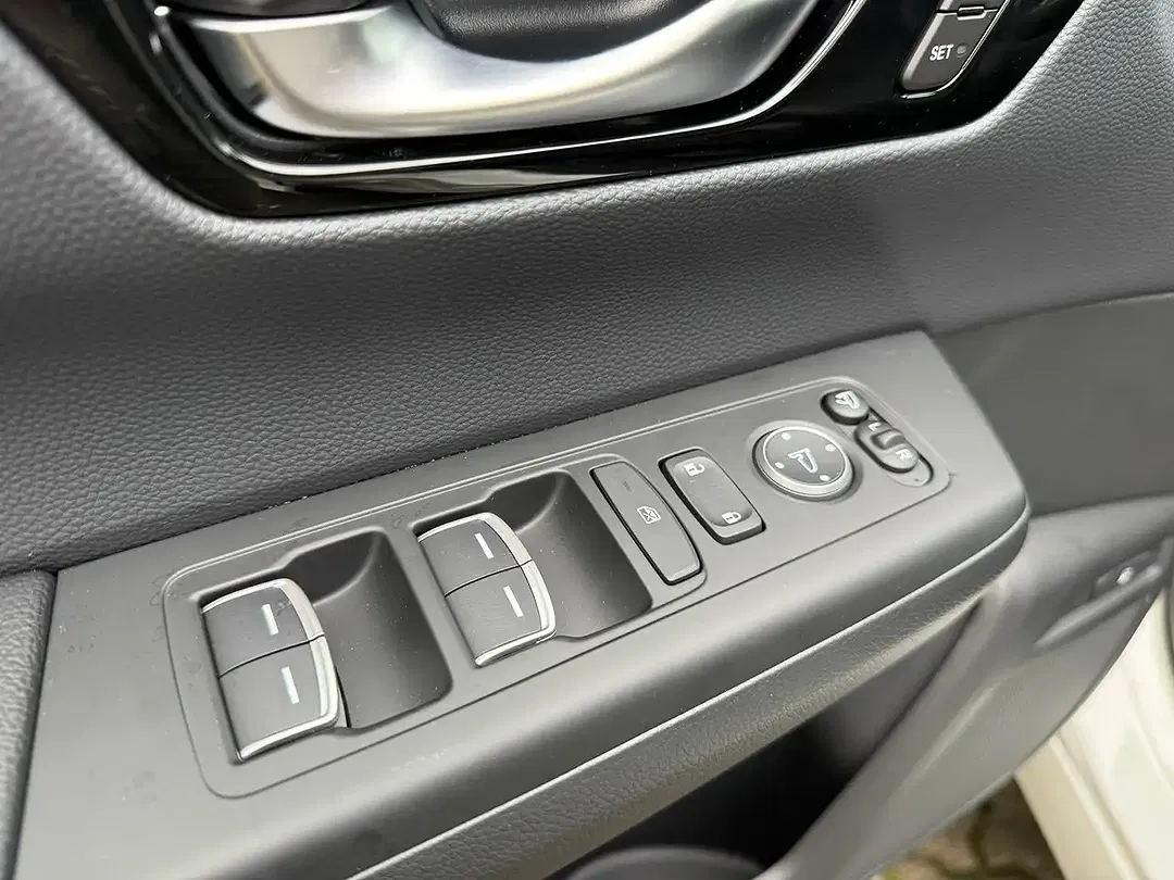 Honda CR-V - Thumbnail 6