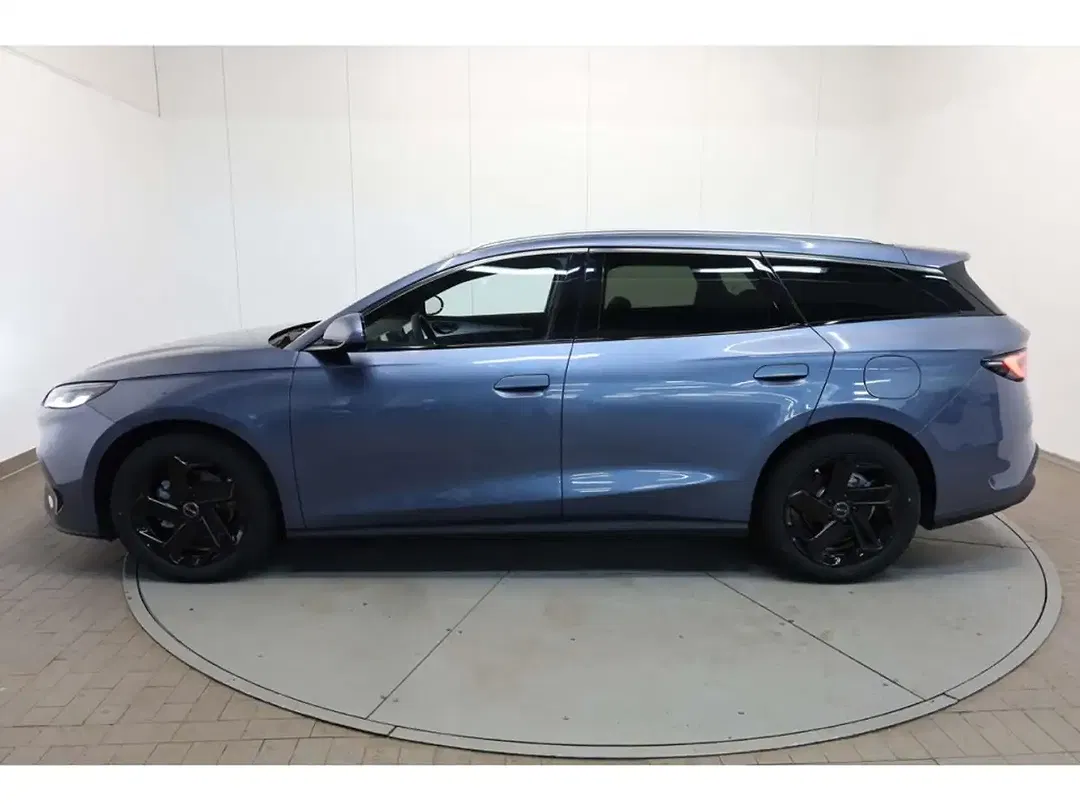 BYD Seal - Thumbnail 4